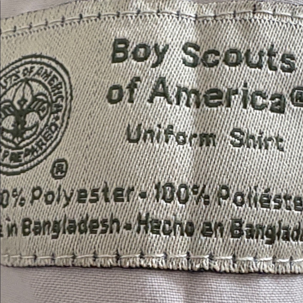 Mens Boy Scout uniform shirt. - Picture 3 of 4
